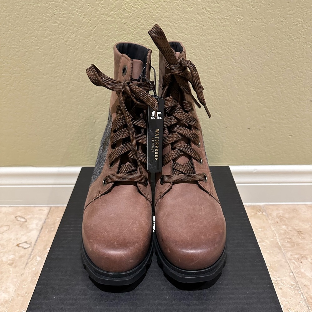 New Sorel Lexie Wedges, size 9.5